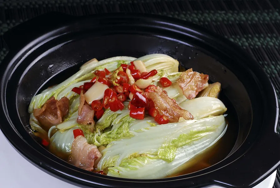 川菜干锅娃娃菜美食美味-图巨人