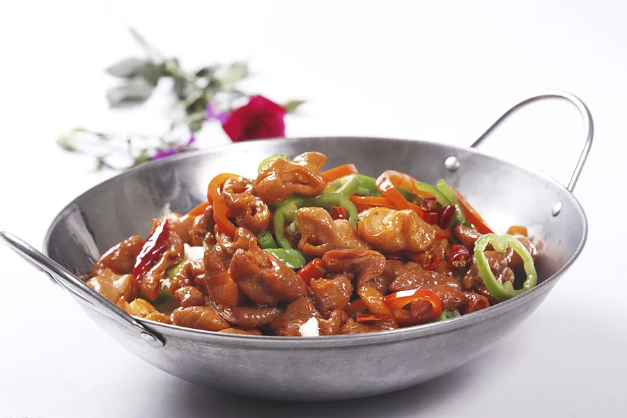 干锅肥肠中式美食-图巨人