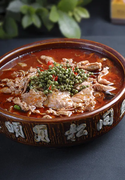 水煮肉片湘菜川菜美味美食-图巨人